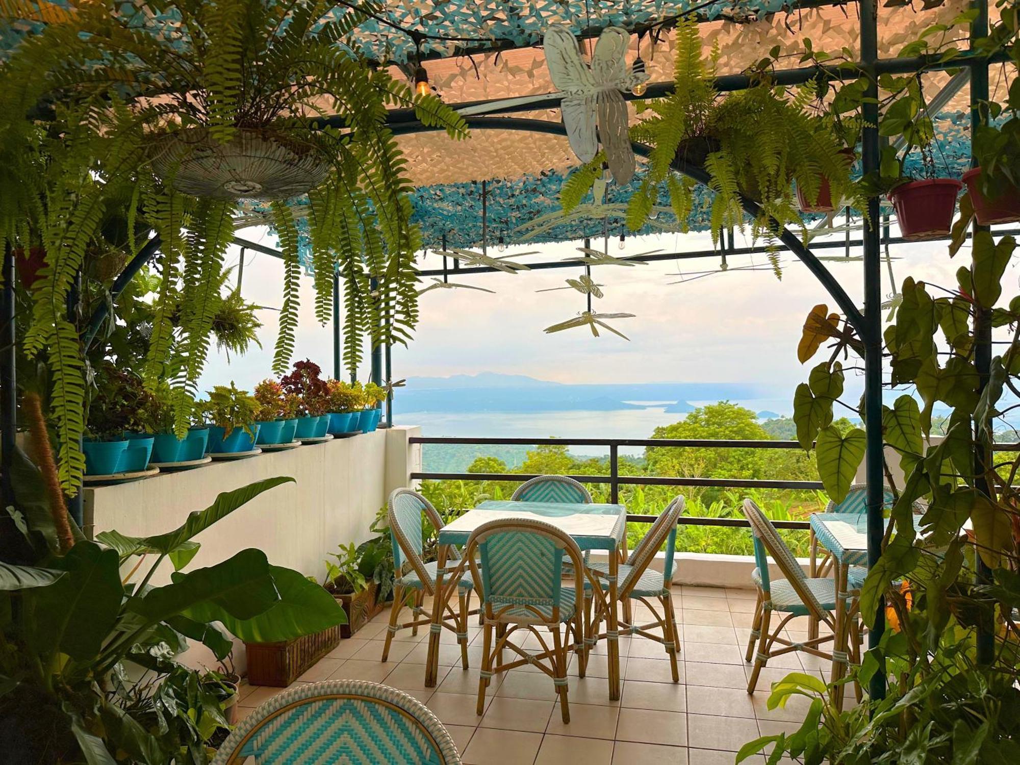 Cabins By Eco Hotels Tagaytay City Esterno foto