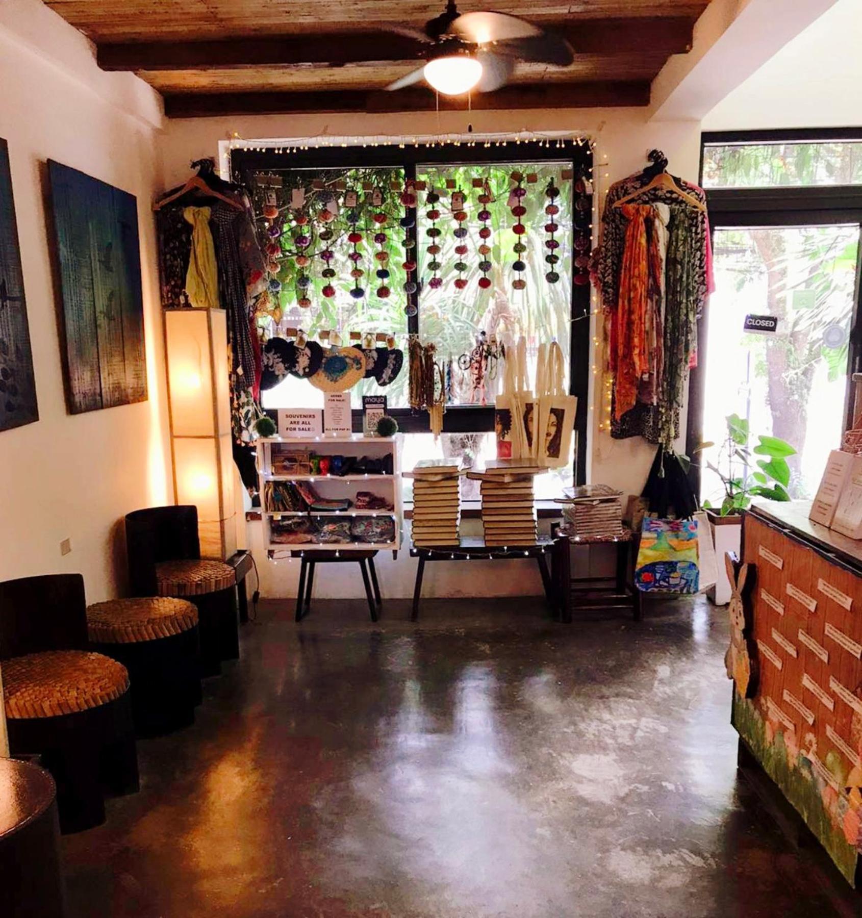 Cabins By Eco Hotels Tagaytay City Esterno foto