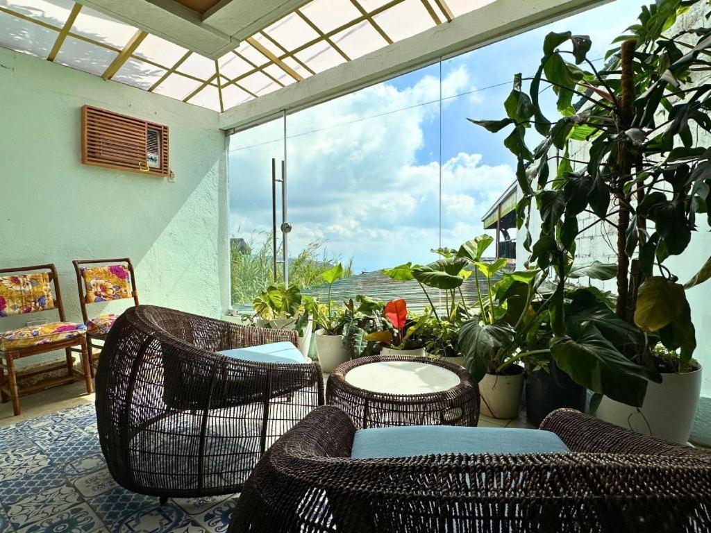 Cabins By Eco Hotels Tagaytay City Esterno foto